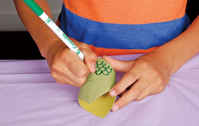 Snake toilet roll craft step 3
